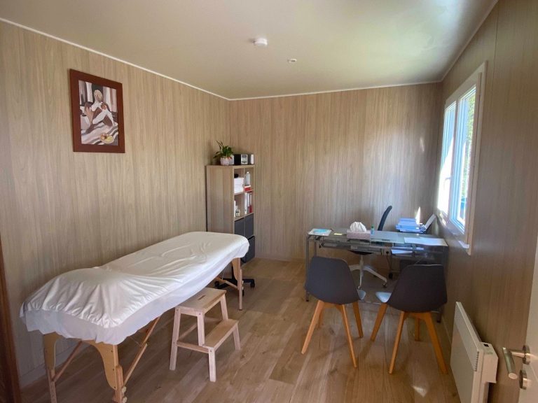 Créer un bureau pour du télétravail ou un espace dédié à son activité professionnelle indépendante est devenu une demande importante de notre époque Nos constructions représentent une solution idéale pour créer un bureau confortable et chaleureux dans votre jardin !